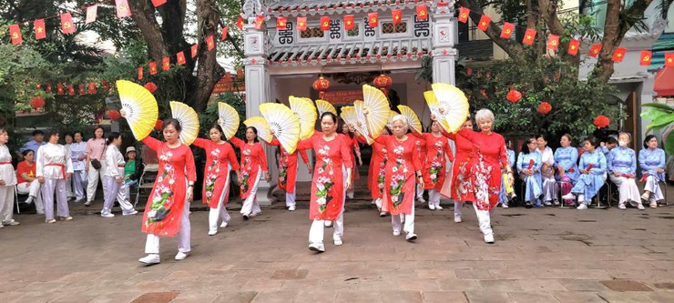 PHƯỜNG PHƯƠNG LIỆT: SÔI NỔI CHUỖI HOẠT ĐỘNG CHÀO MỪNG LỄ HỘI XUÂN TẾ ĐÌNH PHƯƠNG LIỆT NĂM 2026- Ảnh 11.