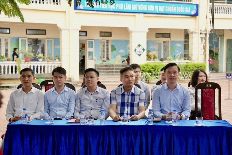 Sôi nổi giải thể thao học sinh phổ thông phường Phú Lương, năm học 2025-2026- Ảnh 1.