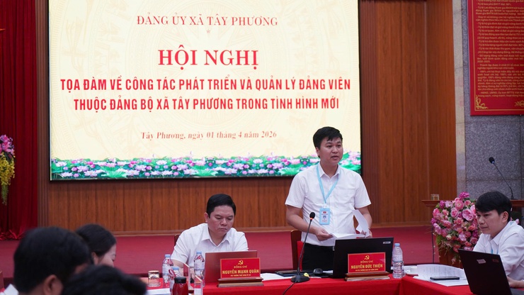 Xã Tây Phương tổ chức hội nghị tọa đàm nâng cao chất lượng công tác phát triển và quản lý đảng viên- Ảnh 1.