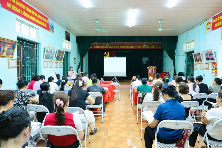 Tập huấn nghiệp vụ cho tổ Tiết kiệm và vay vốn Ngân hàng Chính sách xã hội trên địa bàn xã Phú Nghĩa- Ảnh 2.