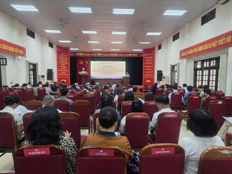 Phường Phú Lương triển khai Cuộc thi chính luận về bảo vệ nền tảng tư tưởng của Đảng lần thứ 6 và Hội thi báo cáo viên, tuyên truyền viên giỏi Thành phố Hà Nội năm 2026- Ảnh 1.