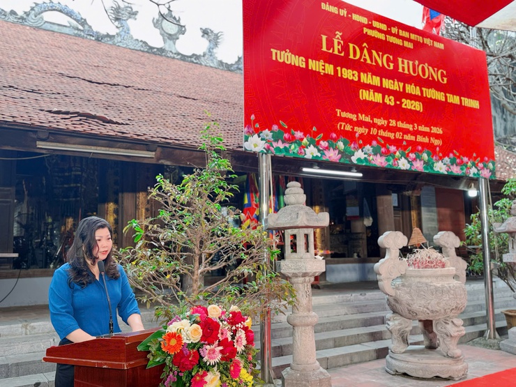 Phường Tương Mai tổ chức Lễ dâng hương tưởng niệm 1983 năm ngày hóa Tướng Tam Trinh (năm 43-2026)
- Ảnh 11.