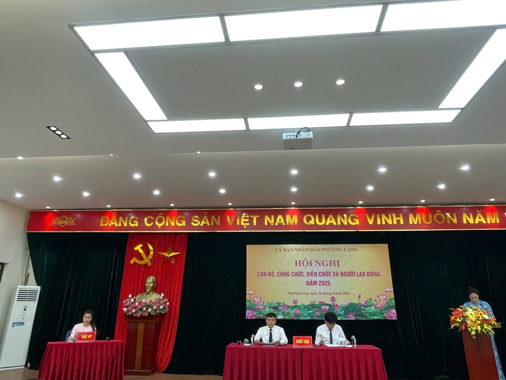 HỘI NGHỊ CÁN BỘ, CÔNG CHỨC, VIÊN CHỨC, NGƯỜI LAO ĐỘNG UBND PHƯỜNG LÁNG NĂM 2026- Ảnh 3.