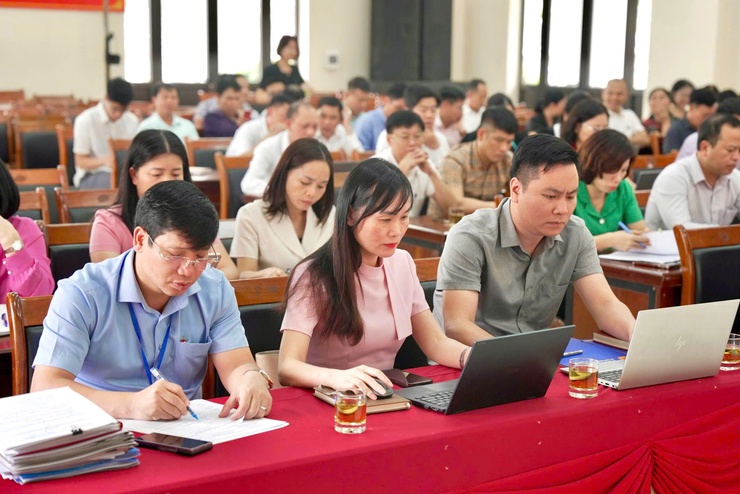 UBND XÃ THIÊN LỘC TỔ CHỨC HỘI NGHỊ GIAO BAN CHÍNH QUYỀN QUÝ I NĂM 2026- Ảnh 9.