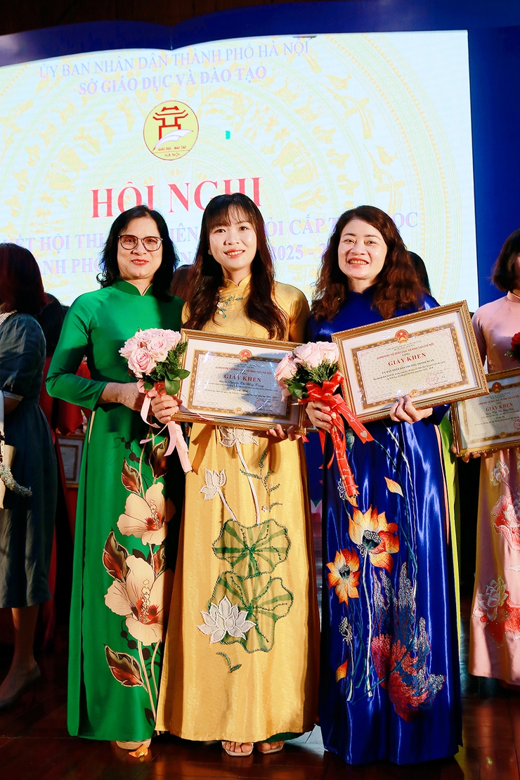 Phường Thanh Xuân đạt thành tích xuất sắc tại Hội thi Giáo viên dạy giỏi cấp Tiểu học thành phố Hà Nội, năm học 2025-2026- Ảnh 2.