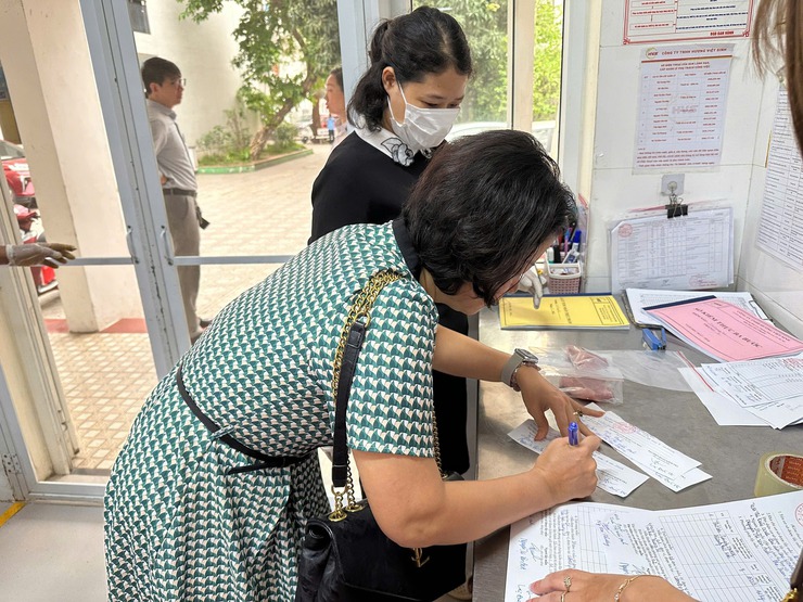 PHƯỜNG KIM LIÊN SIẾT CHẶT AN TOÀN THỰC PHẨM BẾP ĂN TRƯỜNG HỌC 
- Ảnh 3.