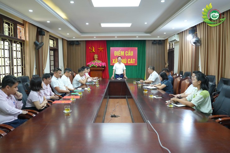 Phú Cát công bố quyết định thành lập Ban đại diện HĐQT Ngân hàng Chính sách xã hội xã, triển khai phiên họp thứ Nhất năm 2026- Ảnh 4.