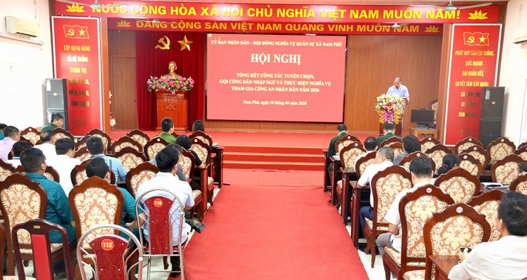 Xã Nam Phù khen thưởng 25 tập thể, cá nhân hoàn thành tốt công tác tuyển quân năm 2026- Ảnh 3.