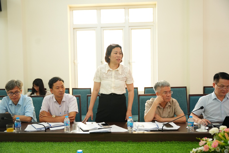 Thường trực Đảng ủy xã Phù Đổng làm việc với Phòng Kinh tế về triển khai các nhiệm vụ trọng tâm năm 2026- Ảnh 2.