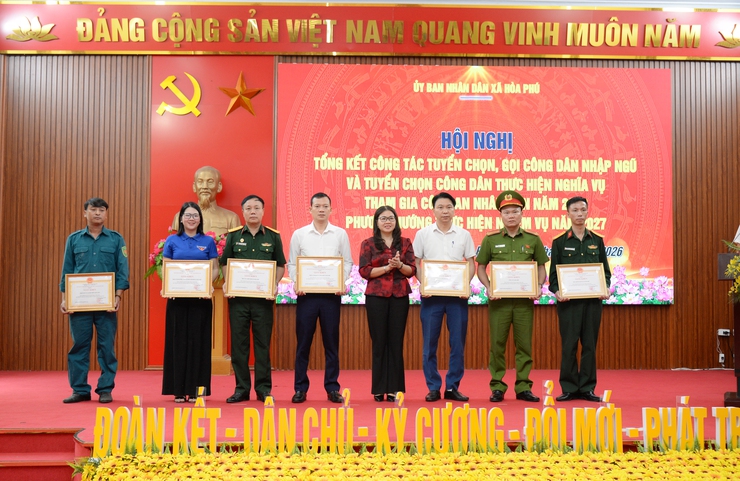xã Hòa Phú: Hội nghị tổng kết công tác tuyển chọn, gọi công dân nhập ngũ và tuyển chọn công dân tham gia Công an nhân dân năm 2026- Ảnh 4.