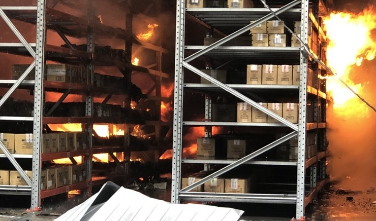 Tuyên truyền công tác PCCC&CNCH đối với kho hàng, xưởng sản xuất- Ảnh 1.