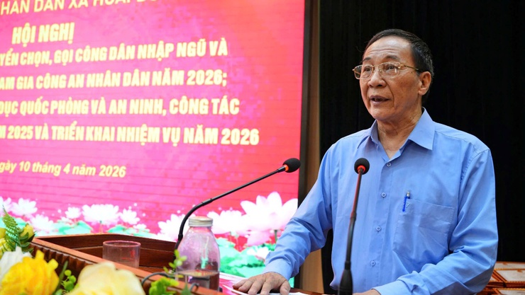 Hoài Đức khen thưởng 13 tập thể và 45 cá nhân có thành tích trong công tác tuyển chọn, gọi công dân nhập ngũ, thực hiện nghĩa vụ tham gia Công an nhân dân và trong công tác Giáo dục Quốc phòng - An ninh năm 2026- Ảnh 4.