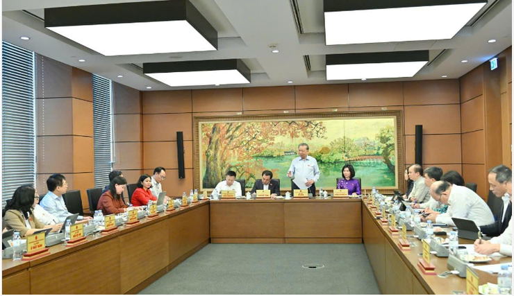 Tổng Bí thư, Chủ tịch nước Tô Lâm: Sửa đổi Luật Thủ đô là bước đi chiến lược- Ảnh 3.