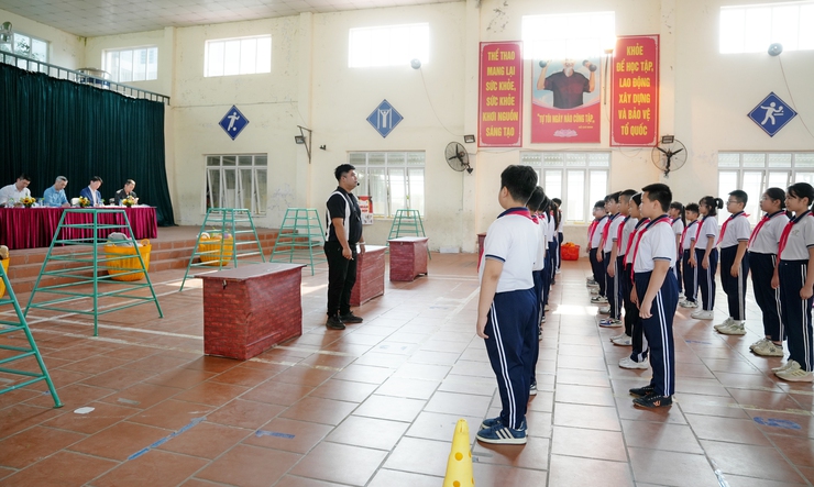 Sơn Tây đạt thành tích cao tại Hội thi Giáo viên dạy giỏi cấp Tiểu học thành phố Hà Nội năm học 2025-2026- Ảnh 2.