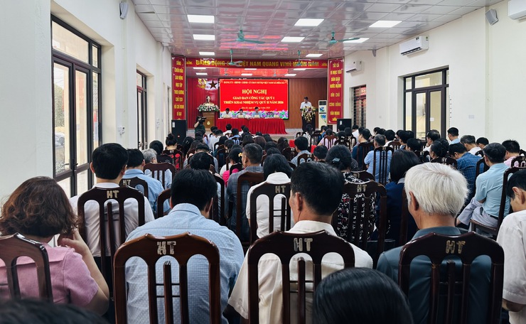 ĐẢNG ỦY, HĐND, UBND, ỦY BAN MTTQ VIỆT NAM XÃ HÒA XÁ TỔ CHỨC HỘI NGHỊ GIAO BAN CÔNG TÁC QUÝ I, TRIỂN KHAI NHIỆM VỤ QUÝ II NĂM 2026- Ảnh 3.