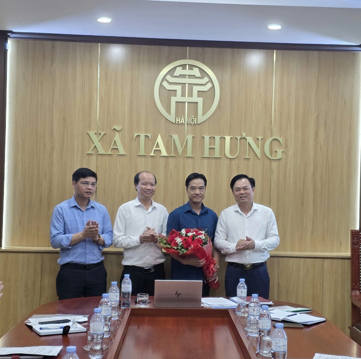 UBND XÃ TAM HƯNG TỔ CHỨC HỘI NGHỊ HỌP BAN ĐẠI DIỆN HĐQT NHCSXH XÃ PHIÊN THỨ NHẤT NĂM 2026- Ảnh 2.