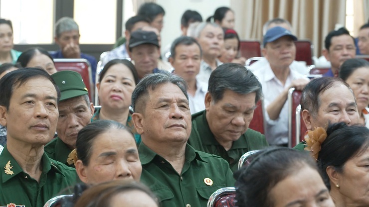 MTTQ xã Thư Lâm tổ chức Diễn đàn “Lắng nghe ý kiến Nhân dân” tại Cụm địa bàn số 2- Ảnh 1.