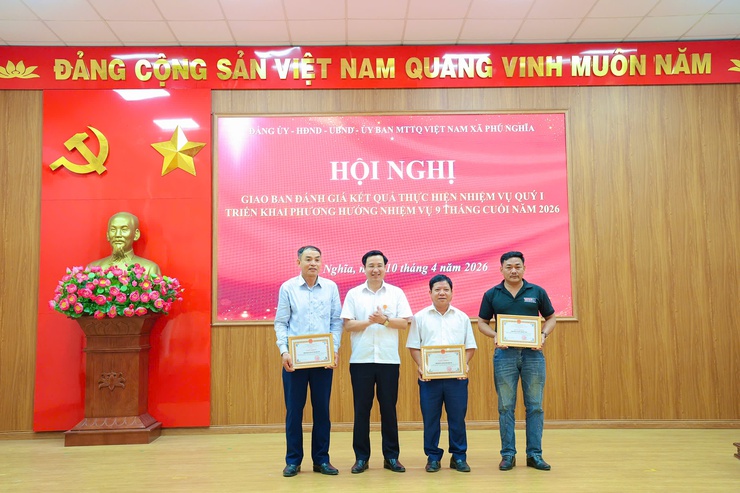 Phú Nghĩa giao ban đánh giá kết quả thực hiện nhiệm vụ Quý I; triển khai phương hướng, nhiệm vụ 09 tháng cuối năm 2026- Ảnh 12.