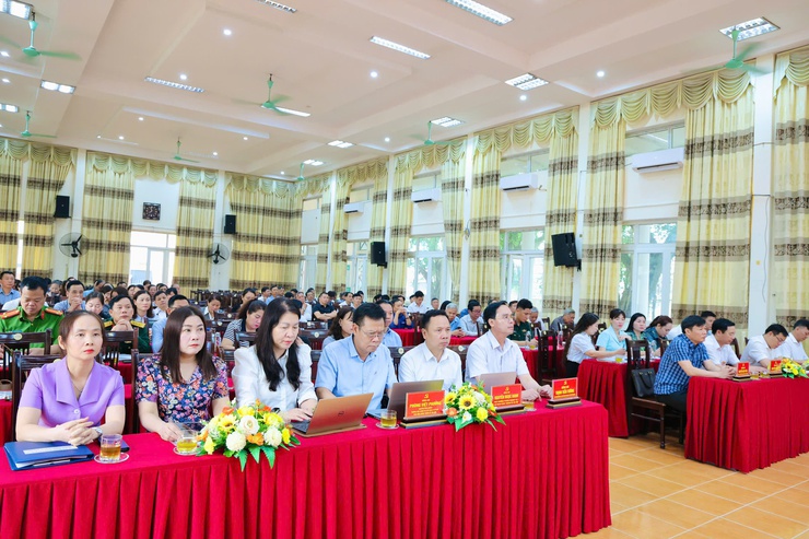 Phú Nghĩa giao ban đánh giá kết quả thực hiện nhiệm vụ Quý I; triển khai phương hướng, nhiệm vụ 09 tháng cuối năm 2026- Ảnh 1.