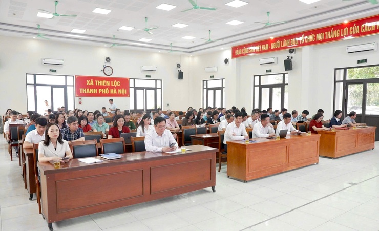 Đảng ủy xã Thiên Lộc tổ chức hội nghị quán triệt Nghị quyết chuyên đề và các Chương trình hành động để thực hiện một số Nghị quyết chiến lược của Bộ Chính trị- Ảnh 3.