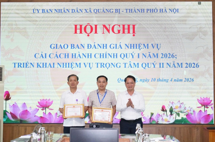 UBND xã Quảng Bị: tổ chức Hội nghị giao ban đánh giá nhiệm vụ cải cách hành chính quý I năm 2026; triển khai nhiệm vụ trọng tâm quý II năm 2026- Ảnh 3.