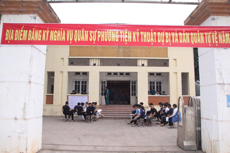 Phú Nghĩa : Tổ chức đăng ký nghĩa vụ quân sự lần đầu, dân quân tự vệ năm 2026 các thôn thuộc cụm Đông Sơn, Thanh Bình - Ảnh 1.