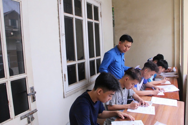 Phú Nghĩa : Tổ chức đăng ký nghĩa vụ quân sự lần đầu, dân quân tự vệ năm 2026 các thôn thuộc cụm Đông Sơn, Thanh Bình - Ảnh 5.