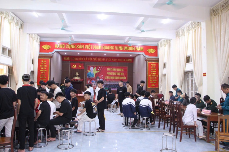 Phú Nghĩa : Tổ chức đăng ký nghĩa vụ quân sự lần đầu, dân quân tự vệ năm 2026 các thôn thuộc cụm Đông Sơn, Thanh Bình - Ảnh 6.