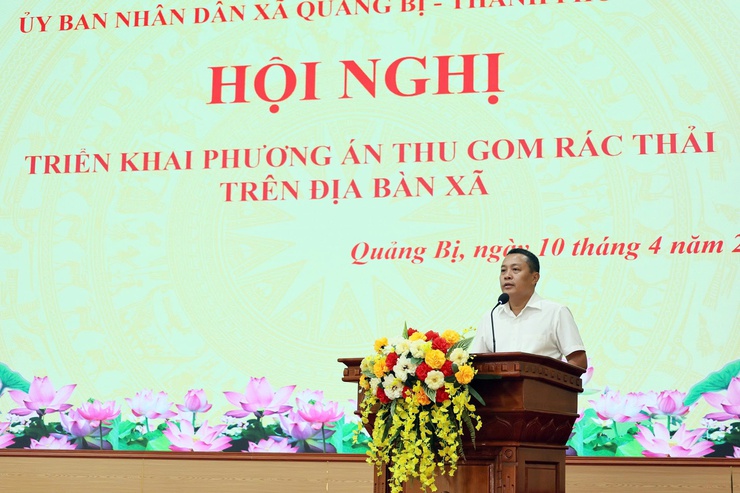 UBND xã Quảng Bị tổ chức hội nghị triển khai phương án thu gom rác thải trên địa bàn- Ảnh 3.