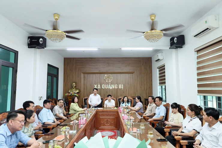 UBND xã Quảng Bị gặp mặt kỷ niệm 80 năm ngày Hợp tác xã Việt Nam 11/4- Ảnh 1.