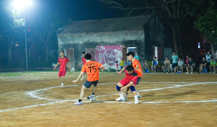 Khai mạc Giải bóng đá thanh niên thôn Du Nghệ lần thứ V năm 2026- Ảnh 12.