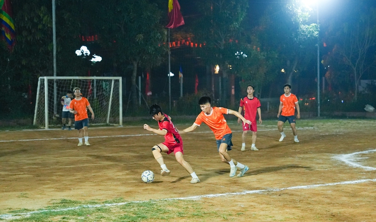 Khai mạc Giải bóng đá thanh niên thôn Du Nghệ lần thứ V năm 2026- Ảnh 15.