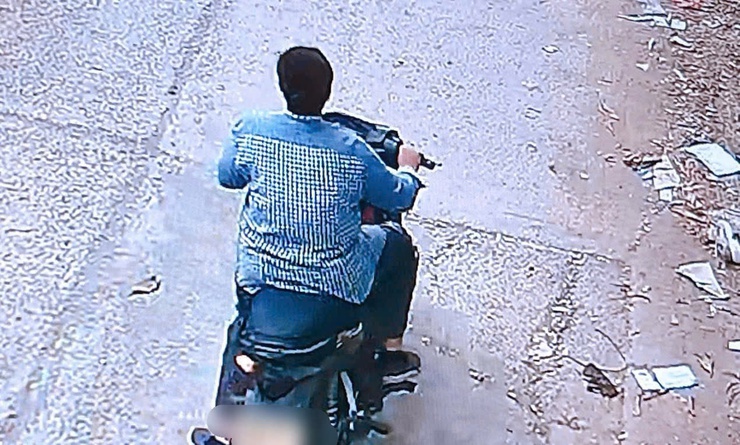 Phường Thanh Liệt kiên quyết xử lý các trường hợp vi phạm về vệ sinh môi trường, vứt xả rác không đúng nơi quy định- Ảnh 3.