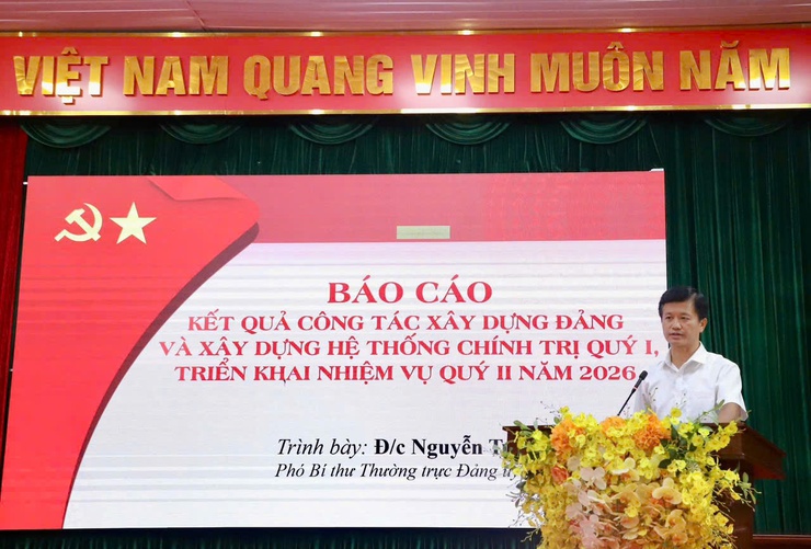 Giao ban đánh giá kết quả công tác xây dựng Đảng và hệ thống chính trị quý I, triển khai nhiệm vụ quý II/2026 - Ảnh 4.