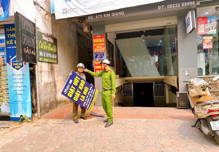 Phường Thanh Liệt quyết liệt triển khai khắc phục  “điểm nghẽn” về trật tự đô thị - Ảnh 7.