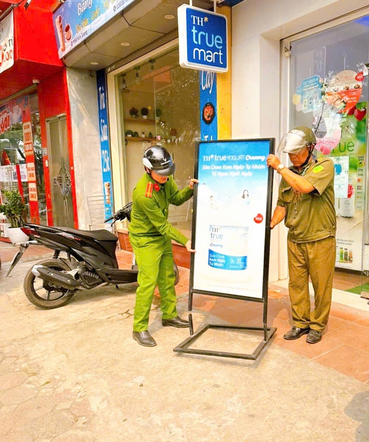 Phường Thanh Liệt quyết liệt triển khai khắc phục  “điểm nghẽn” về trật tự đô thị - Ảnh 1.