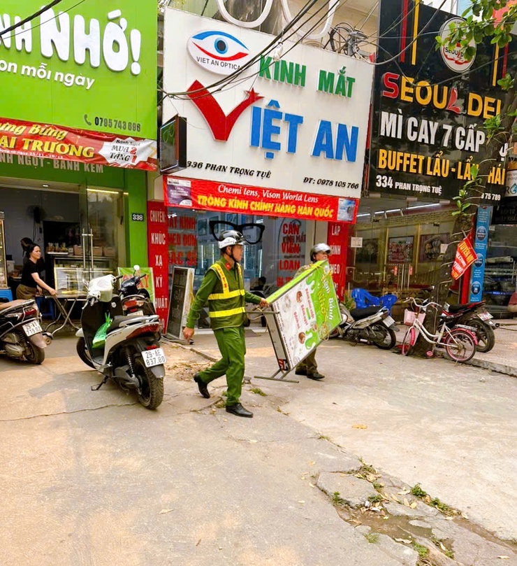 Phường Thanh Liệt quyết liệt triển khai khắc phục  “điểm nghẽn” về trật tự đô thị - Ảnh 5.
