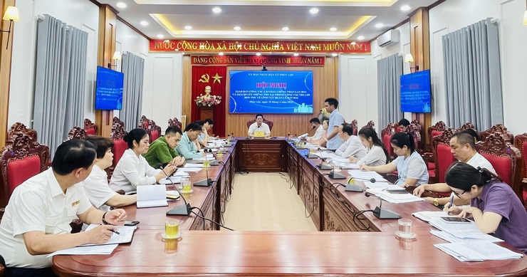 UBND xã tổ chức Hội nghị giao ban công tác cấp Giấy chứng nhận quyền sử dụng đất lần đầu và giải quyết tồn tại trong trả lời đơn thư- Ảnh 4.