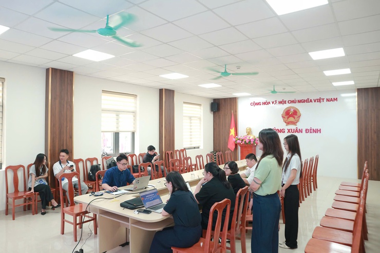 Phường Xuân Đỉnh tập huấn sử dụng “HanoiWork” cho cán bộ, công chức, viên chức- Ảnh 4.