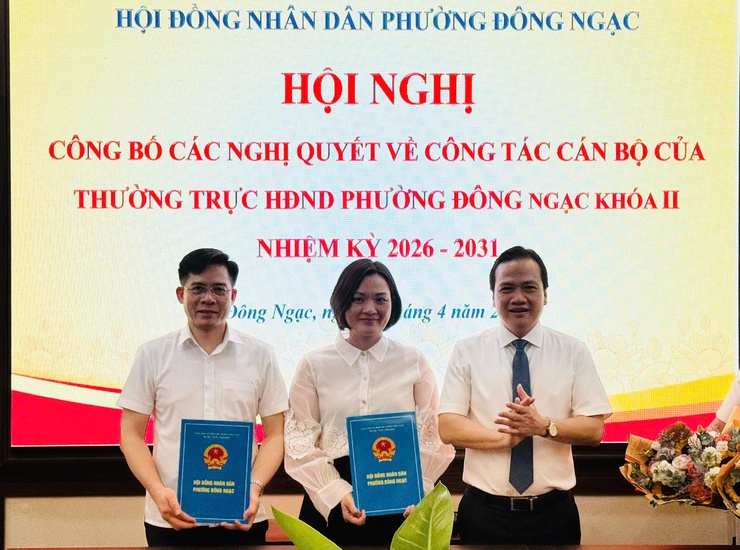 Phường Đông Ngạc tổ chức hội nghị công bố các nghị quyết về công tác cán bộ HĐND phường khóa II, nhiệm kỳ 2026–2031- Ảnh 2.