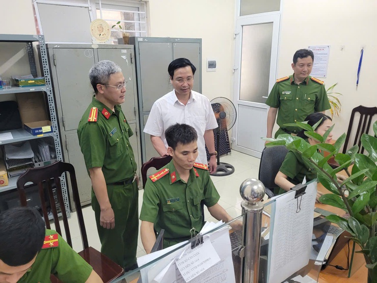 Phú Nghĩa: Tích cực triển khai cấp căn cước và định danh điện tử cho công dân từ 06 đến 14 tuổi- Ảnh 3.