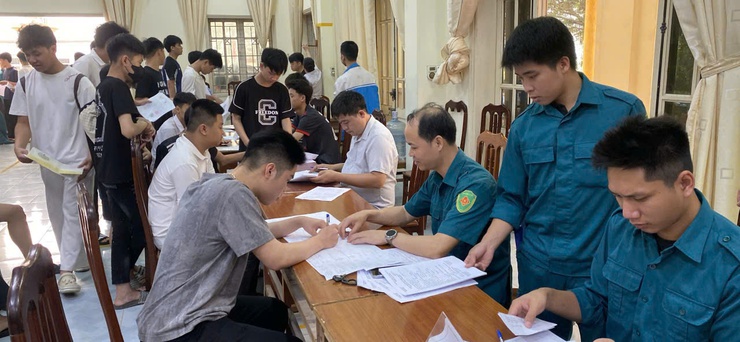 Phú Nghĩa tiếp tục triển khai đăng ký nghĩa vụ quân sự, dân quân tự vệ năm 2026- Ảnh 3.