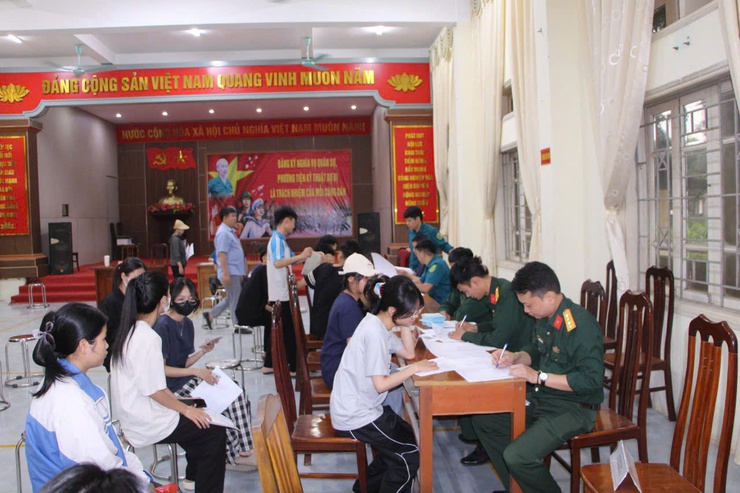 Phú Nghĩa tiếp tục triển khai đăng ký nghĩa vụ quân sự, dân quân tự vệ năm 2026- Ảnh 9.
