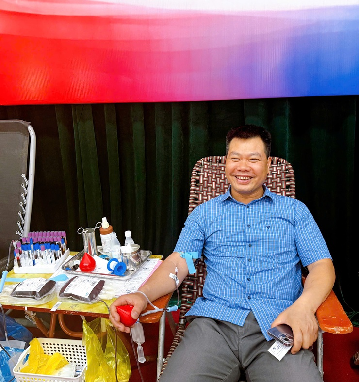 Thanh Liệt: Hơn 500 tình nguyện viên tham gia Ngày hội hiến máu đợt 1/2026- Ảnh 12.