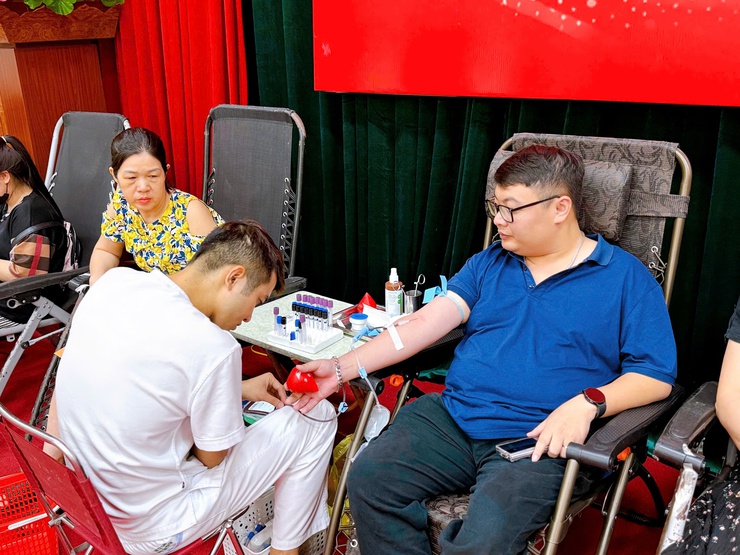 Thanh Liệt: Hơn 500 tình nguyện viên tham gia Ngày hội hiến máu đợt 1/2026- Ảnh 19.