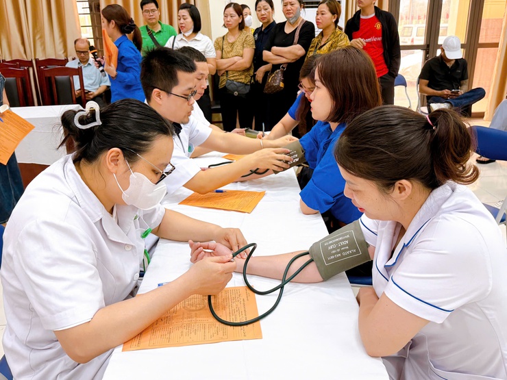 Thanh Liệt: Hơn 500 tình nguyện viên tham gia Ngày hội hiến máu đợt 1/2026- Ảnh 11.