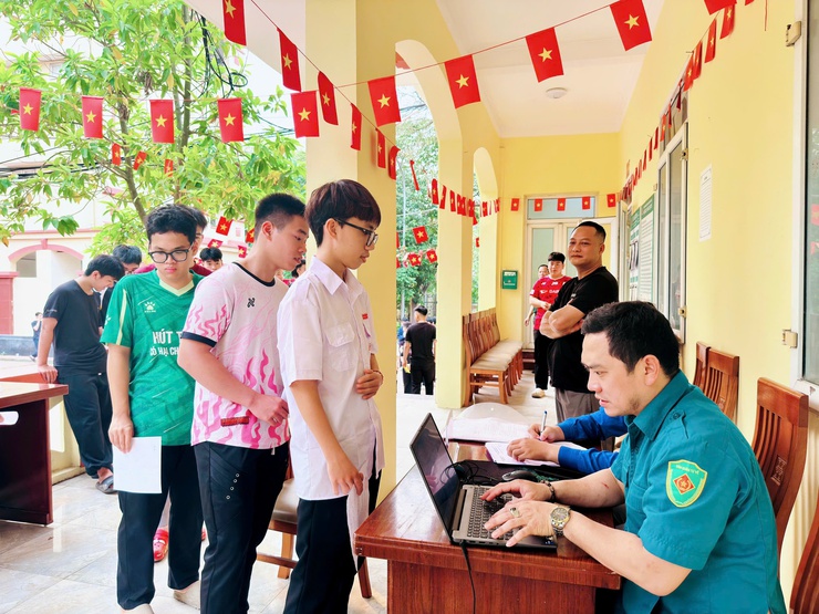  Nam Phù: Đăng ký nghĩa vụ quân sự, dân quân tự vệ – quản lý chặt nguồn, sẵn sàng cho nhiệm vụ quốc phòng năm 2026- Ảnh 26.