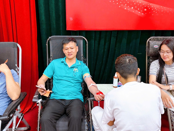 Thanh Liệt: Hơn 500 tình nguyện viên tham gia Ngày hội hiến máu đợt 1/2026- Ảnh 17.