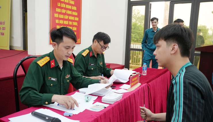 Yên Nghĩa tổ chức đăng ký nghĩa vụ quân sự tuổi 17 và lực lượng dự bị năm 2026- Ảnh 1.