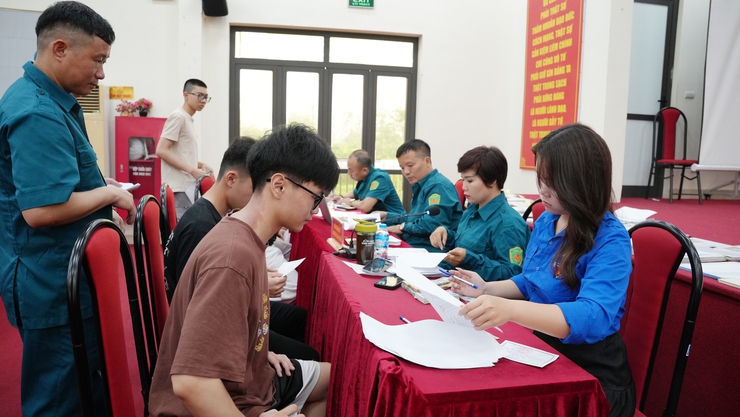 Yên Nghĩa tổ chức đăng ký nghĩa vụ quân sự tuổi 17 và lực lượng dự bị năm 2026- Ảnh 2.